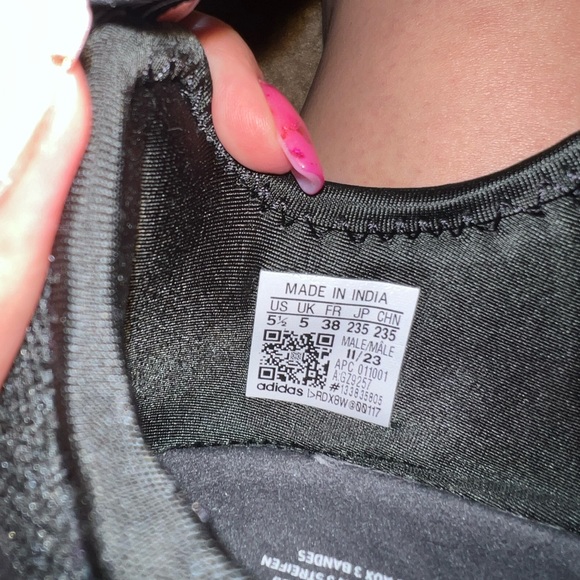 Adidas NMD R1 - Picture 8 of 8